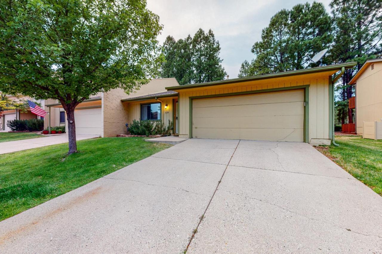 Cozy Mountain Townhome Flagstaff Bagian luar foto